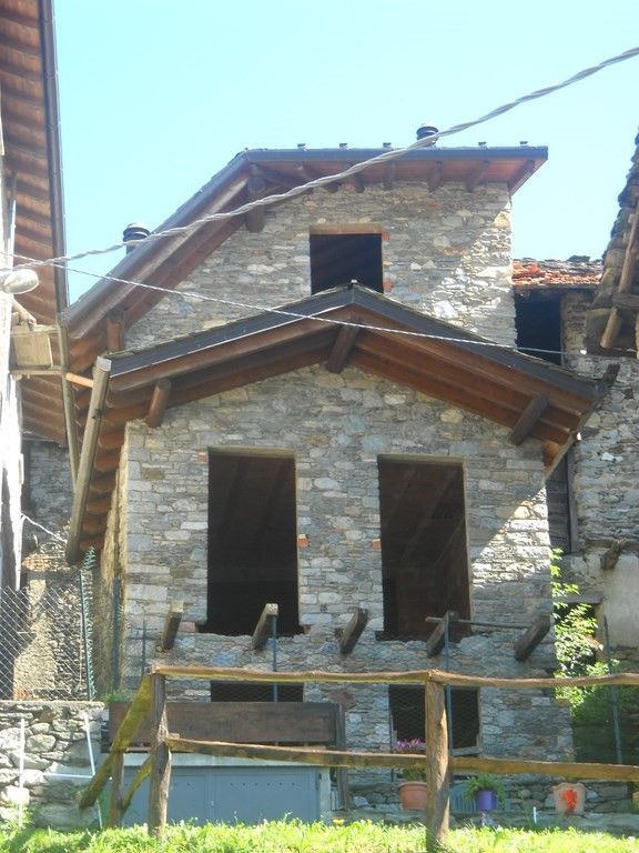 Rustico o Porzione di Casa a Peglio